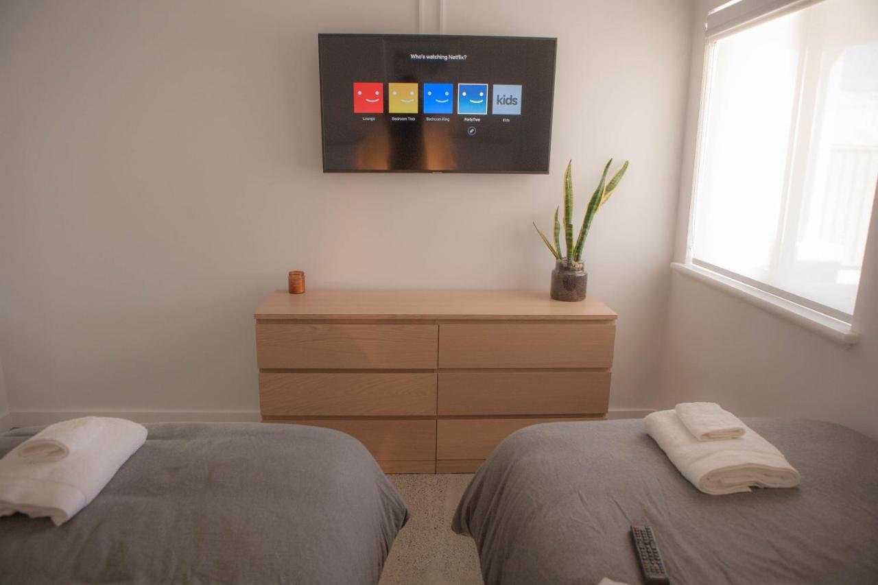 Fortytwo - Oceanside Retreat Busselton Esterno foto